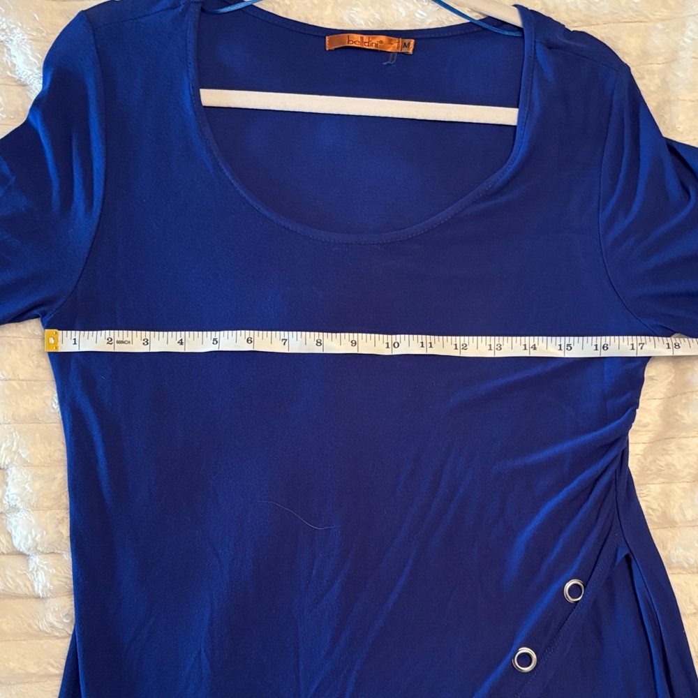 Bellini Blue Top with Grommet Detail, 3/4 Sleeve Asymmetric Hem size M - Picture 9 of 9